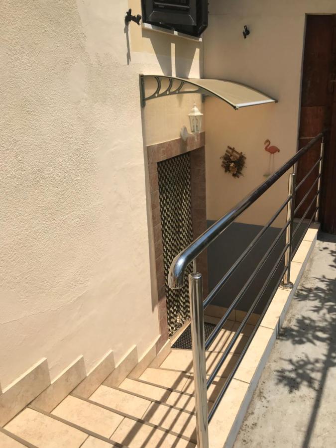 Luiza Apartment *
